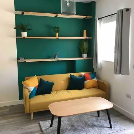 Goring Beach Studio - 2 Min Walk From Seafront Worthing Exterior foto