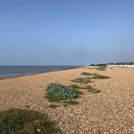 Goring Beach Studio - 2 Min Walk From Seafront Worthing Exterior foto