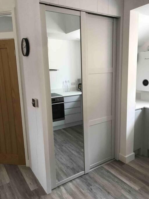 Apartment Goring - 2 Min Walk From Seafront *